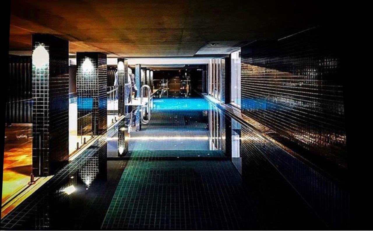 Midnight Luxe 1Br 1Bath Apartment 104 In The Heart Of Braddon Pool Sauna Secure Parking Wine Wifi Kanberra Dış mekan fotoğraf